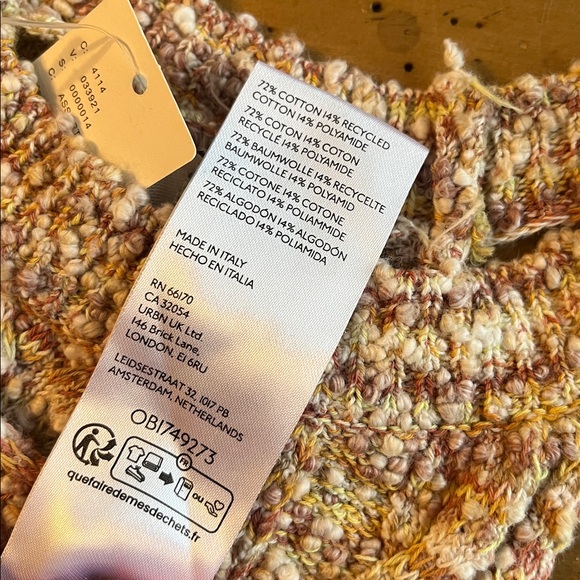 Pilcro sleeveless sweater 🌸NWT - Picture 9 of 12